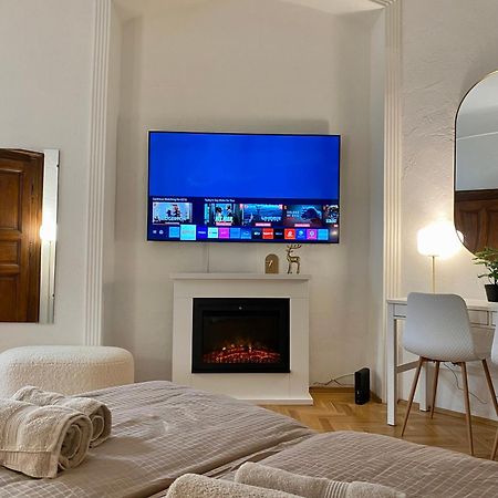 Romantic City Centre Flat - Alexandra Apartment Budapest Ngoại thất bức ảnh