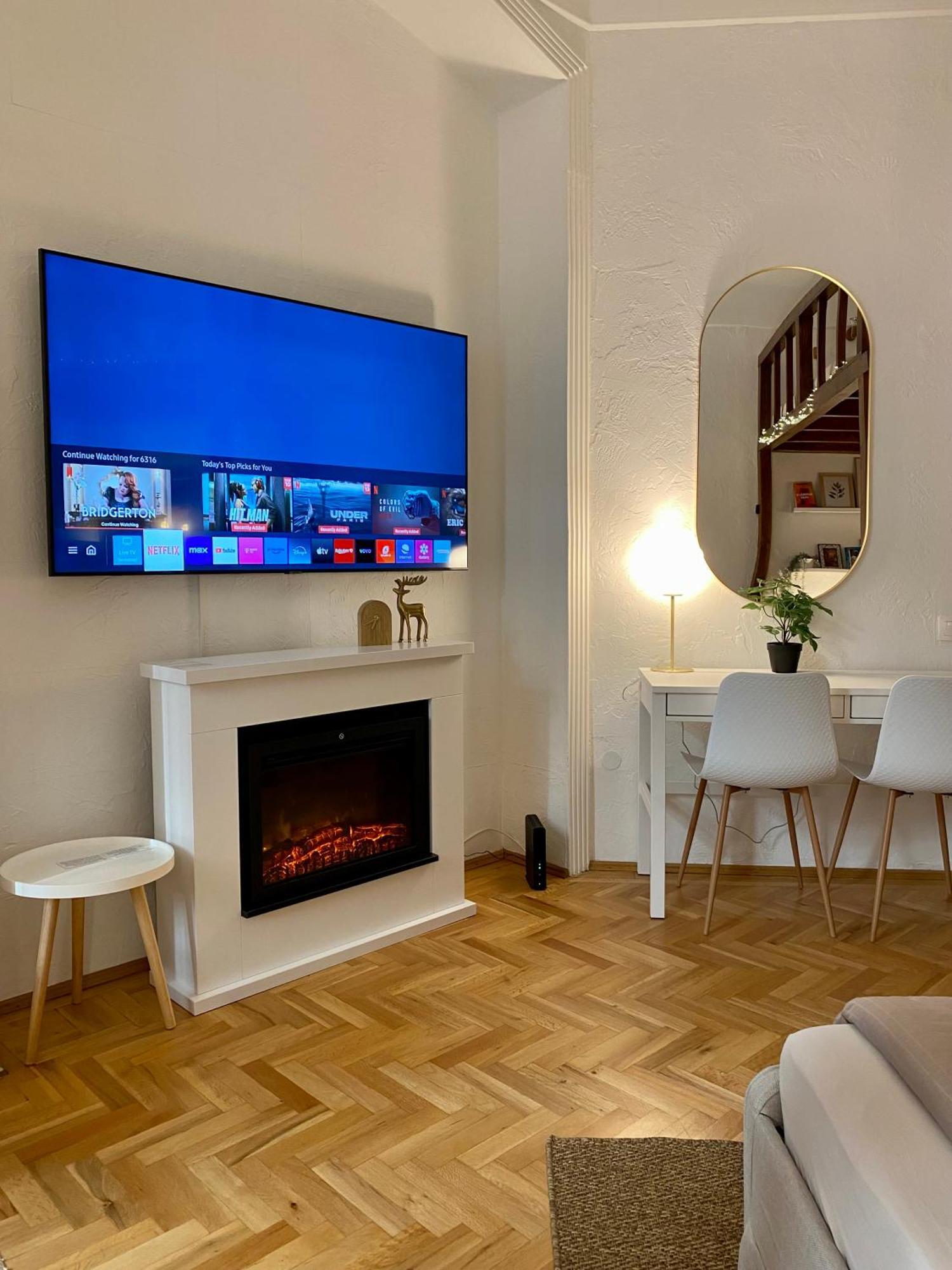 Romantic City Centre Flat - Alexandra Apartment Budapest Ngoại thất bức ảnh